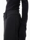 Damenhose mit asymmetrischem Knopfdetail – Livia