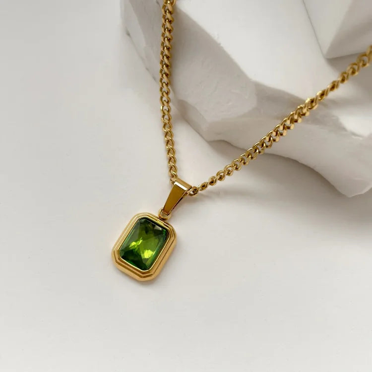 Vintage Edelsteinkette mit Goldbeschichtung – Amara