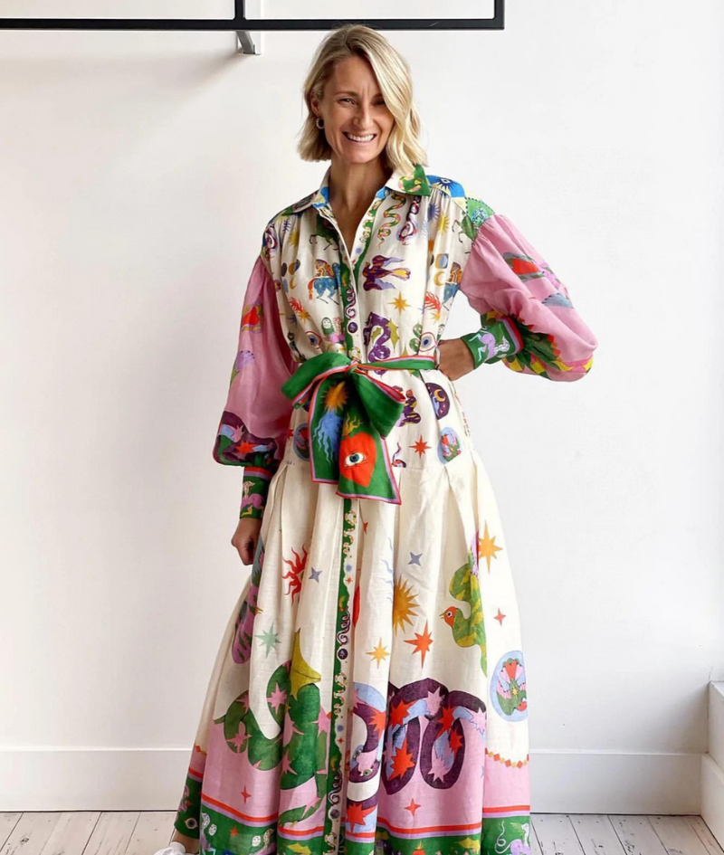 Buntes Langkleid mit Muster und Leichtigkeit – Alviera
