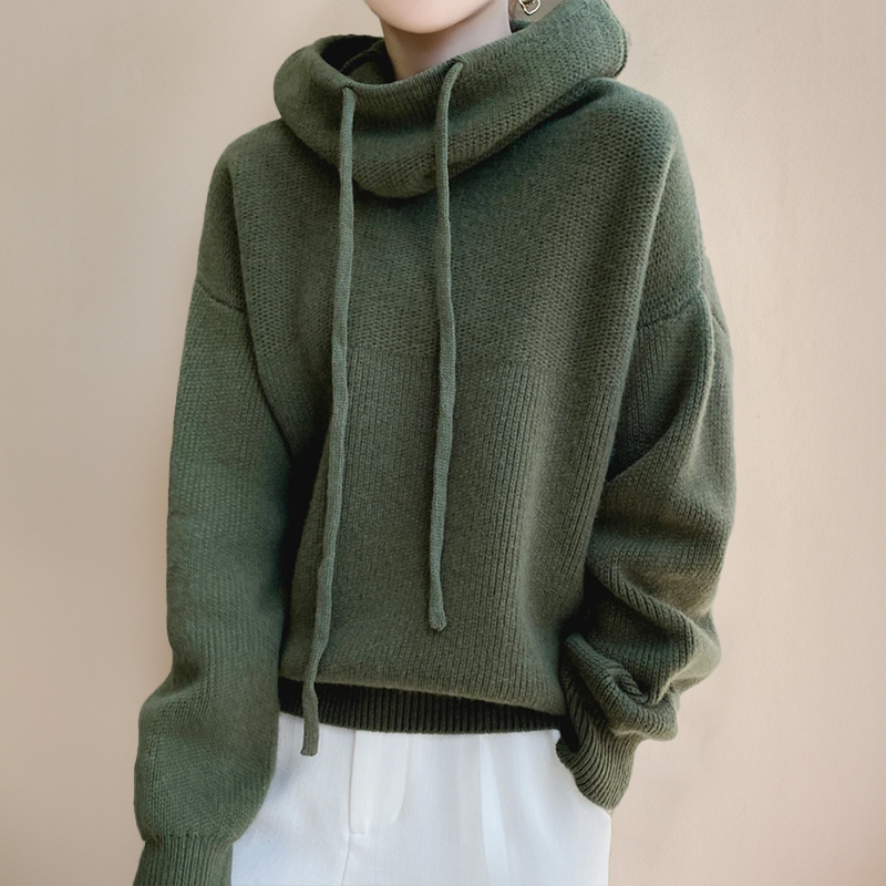 Warmer Strickpullover mit Kapuze für Damen – Carola