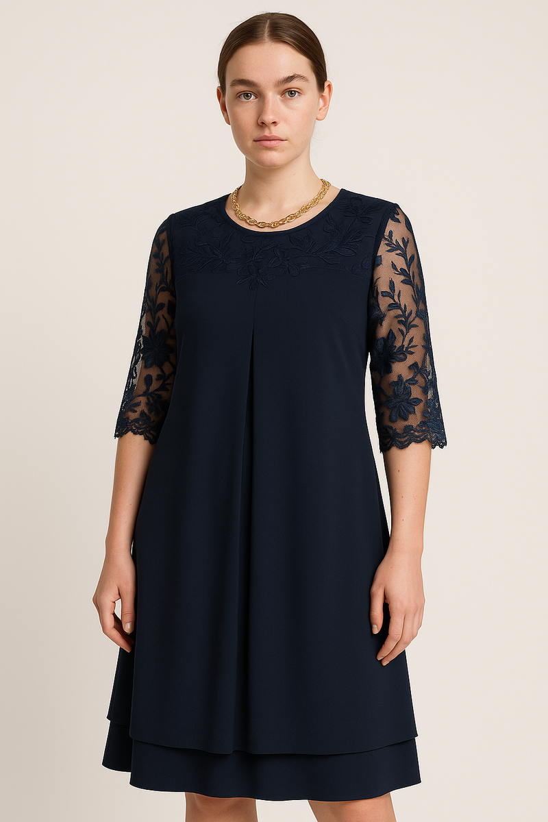 Elegantes Abendkleid mit Stickerei für Übergrößen – Sophia