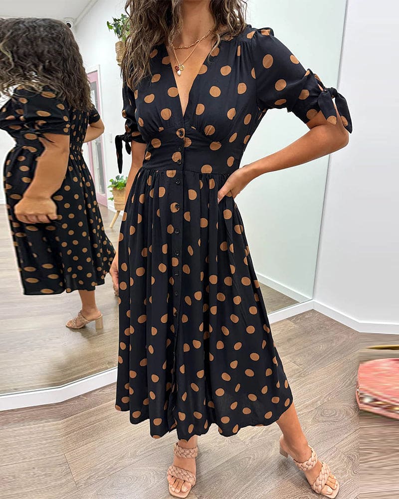 Elegantes Punktkleid mit V-Ausschnitt – Amelie