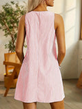 Gestreiftes Damenkleid mit Taschen und Rundhals – Liora