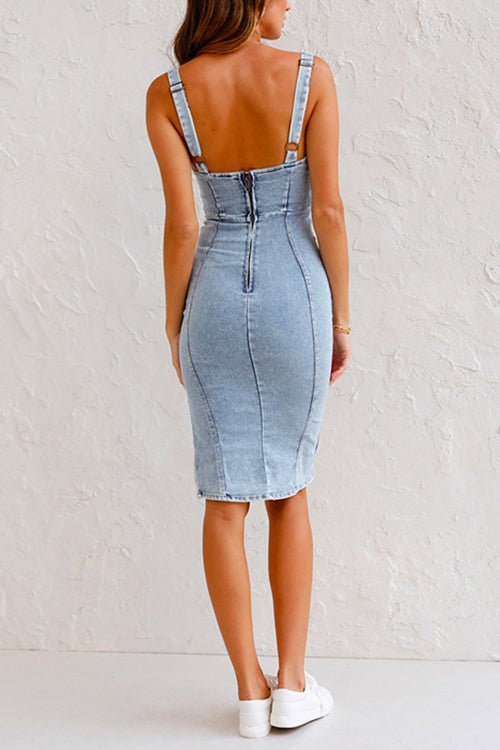 Figurbetontes Jeanskleid mit verstellbaren Trägern – Elenya