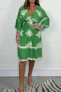 Leichtes V-Ausschnitt Kleid mit Printdesign – Melina