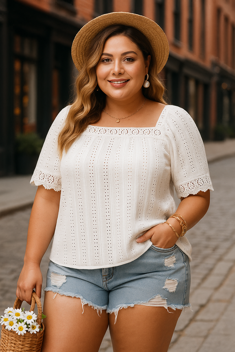 Luftige Spitzenbluse mit eckigem Ausschnitt – Amalia